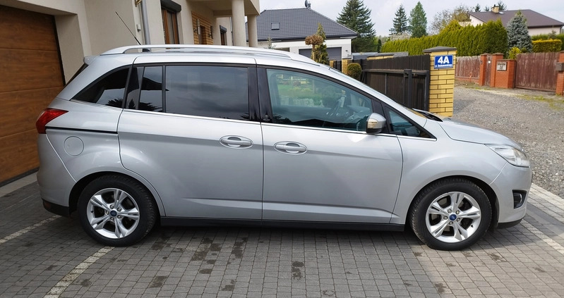 Ford C-MAX cena 30900 przebieg: 164000, rok produkcji 2012 z Pionki małe 667